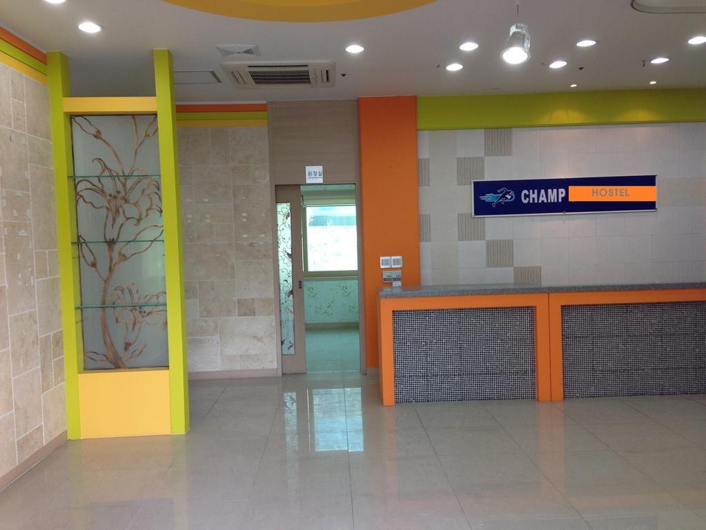 בוסאן Champ Hostel מראה חיצוני תמונה