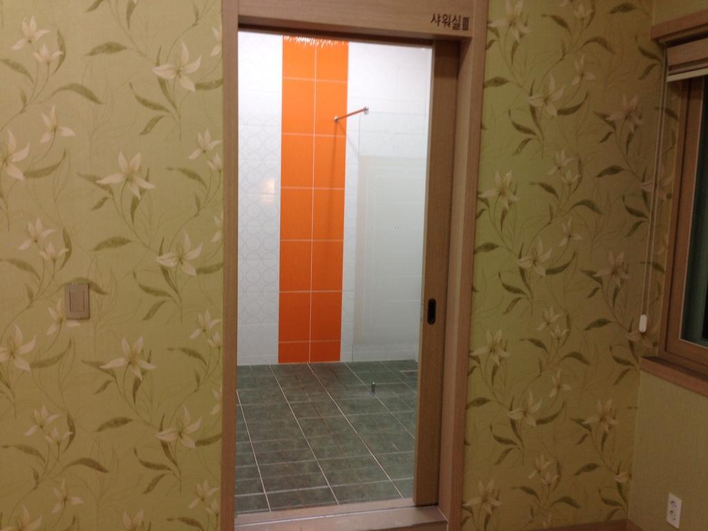 בוסאן Champ Hostel מראה חיצוני תמונה